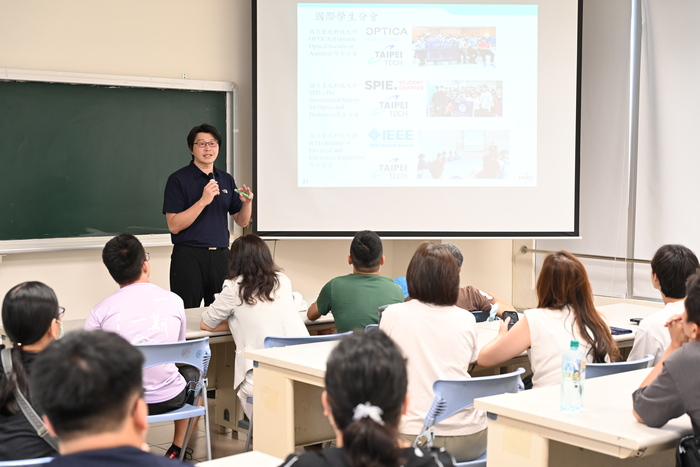 114-8-30 光電系新生家長座談會圖片